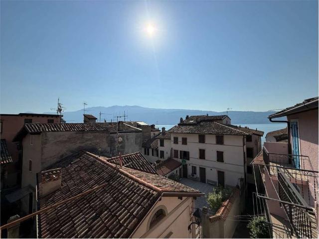Casa indipendente in vendita a Gargnano BS