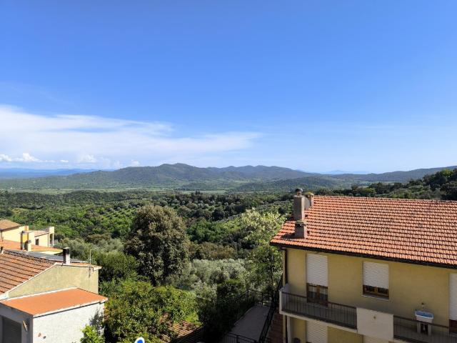 APPARTAMENTO in VENDITA a GAVORRANO CALDANA di 4 vani