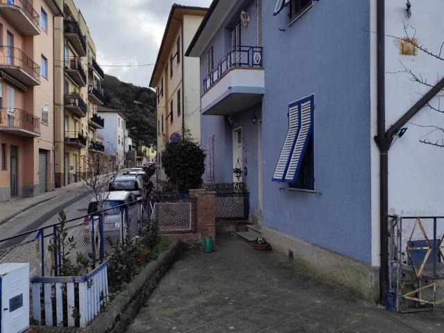 Appartamento in vendita a Gavorrano GR