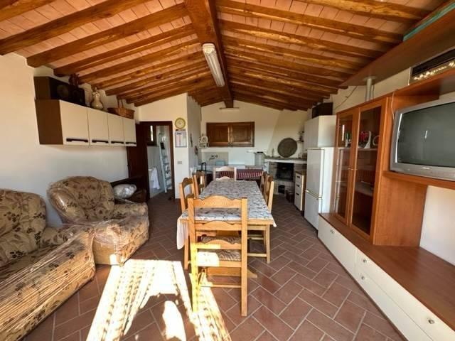 Appartamento in vendita a Gavorrano GR