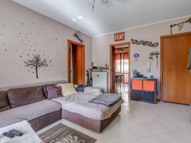 Appartamento in vendita a Gavirate VA