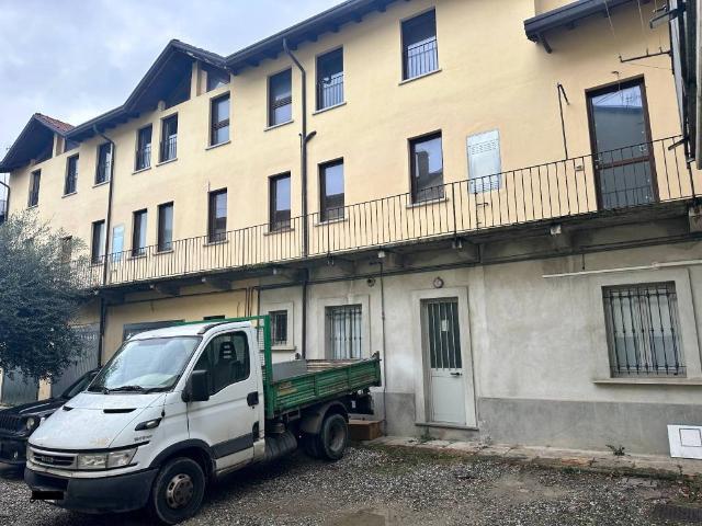 Appartamento in vendita a Gavirate VA