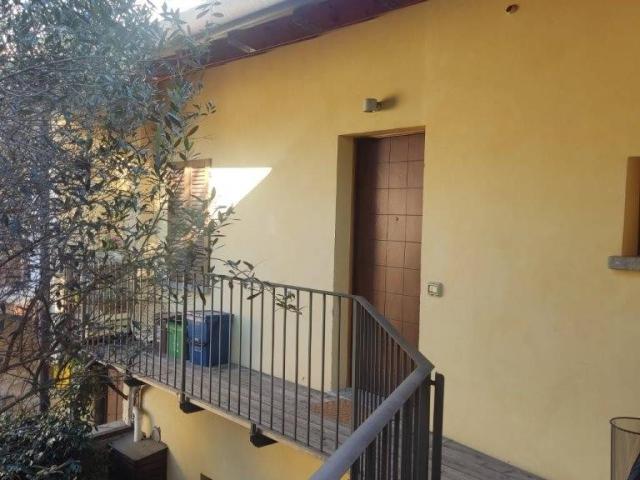 Appartamento in vendita a Gavirate VA