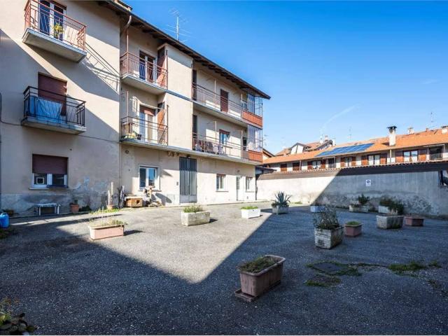 Appartamento in vendita a Gazzada Schianno VA