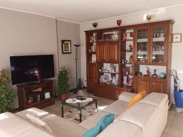 Appartamento in vendita a Gemonio VA