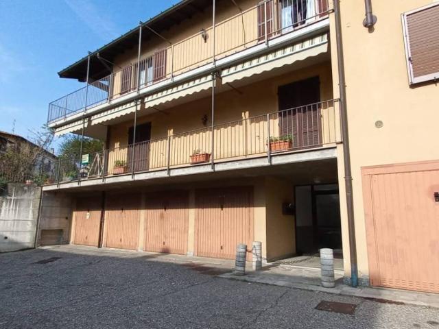 Appartamento in vendita a Gemonio VA