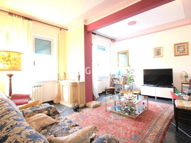Appartamento in vendita a Genova