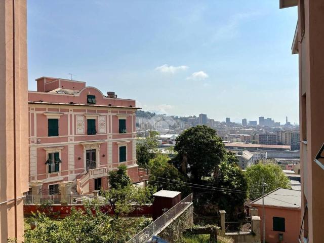 Appartamento in vendita a Genova