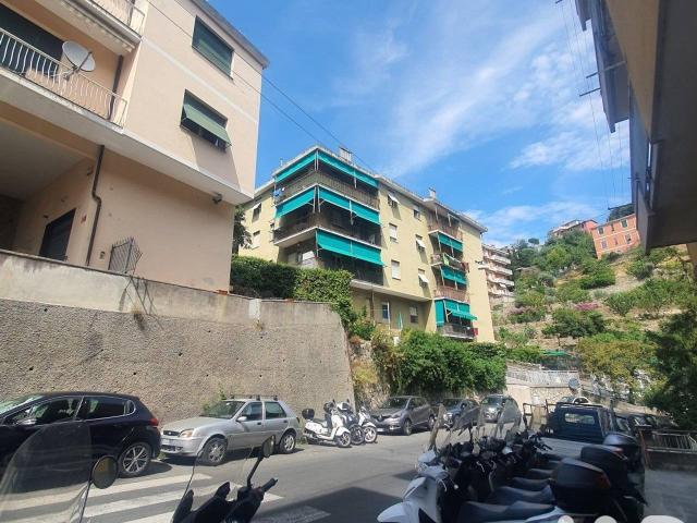 Appartamento in vendita a Genova