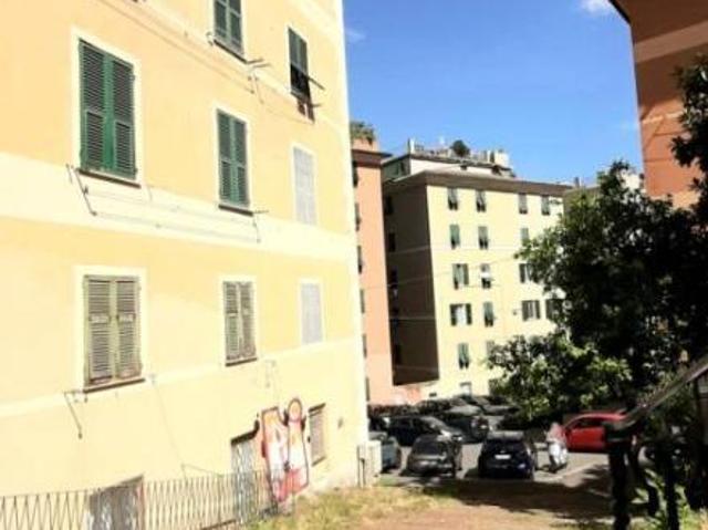 Appartamento in vendita a Genova