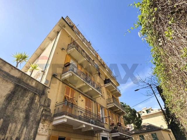 Appartamento in vendita a Genova