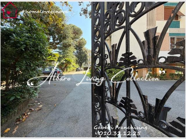 Appartamento in vendita a Genova via Cirenaica, Albaro