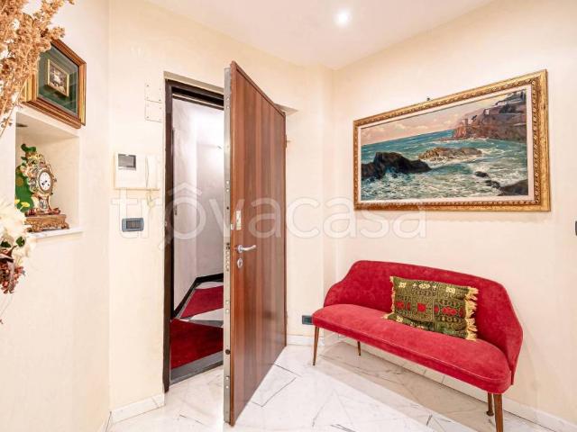 Appartamento in vendita a Genova via delle Bernardine, 21, Carignano