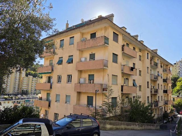 Appartamento in vendita a Genova GE