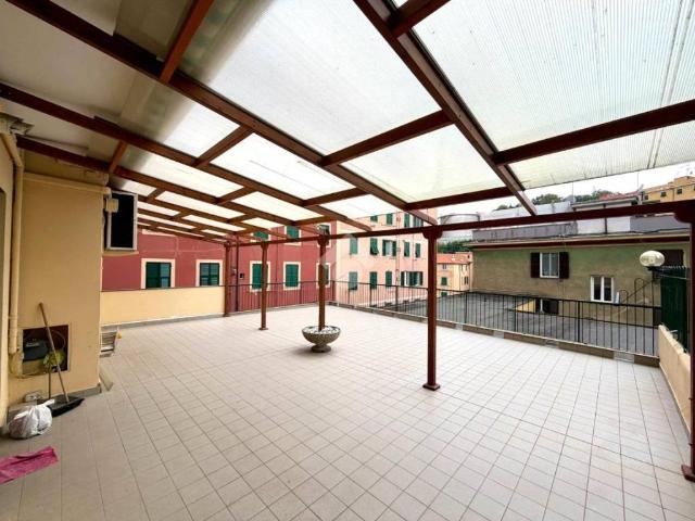 Appartamento in vendita a Genova GE