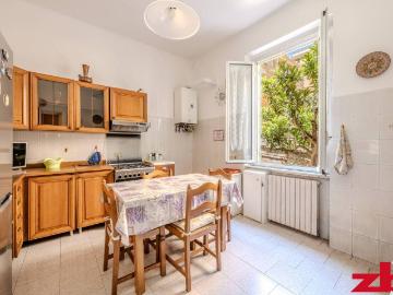 Appartamento in vendita a Genova GE