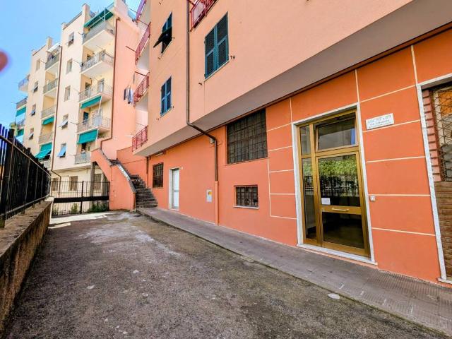 Appartamento in vendita a Genova GE