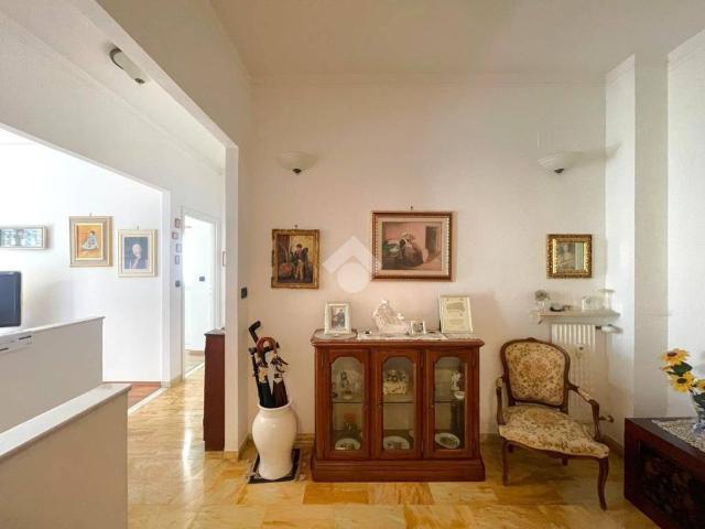 Appartamento in vendita a Genova GE