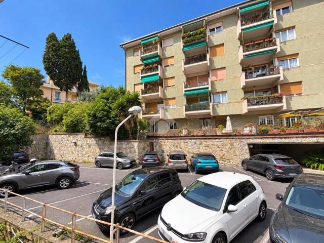 Appartamento in vendita a Genova GE