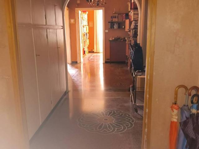 Appartamento in vendita a Genova GE