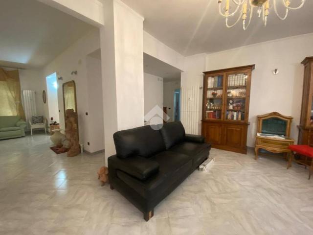Appartamento in vendita a Genova GE