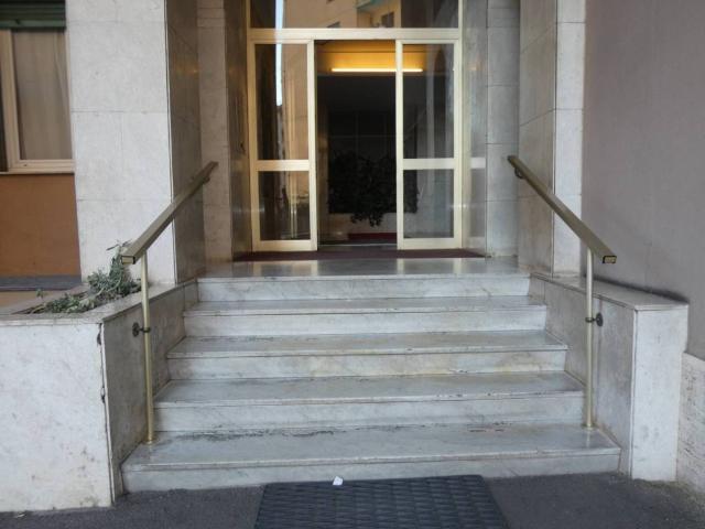 Appartamento in vendita a Genova GE
