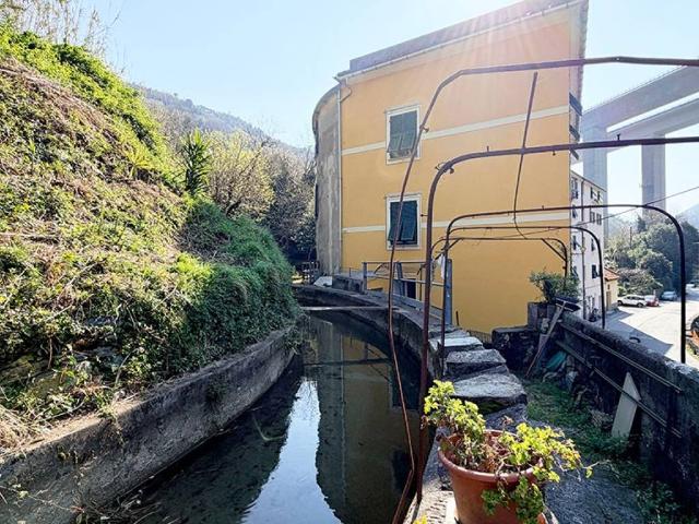 Appartamento in vendita a Genova GE