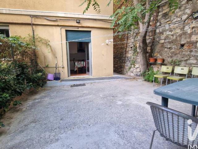 Appartamento in vendita a Genova GE