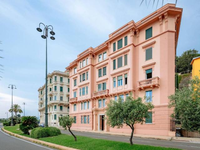 Appartamento in vendita a Genova GE