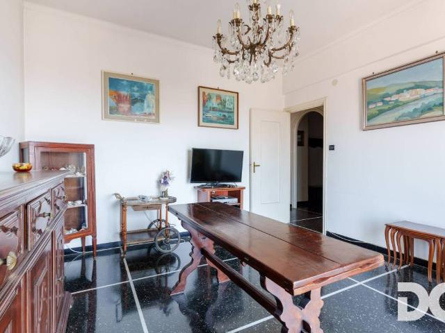 Appartamento in vendita a Genova GE