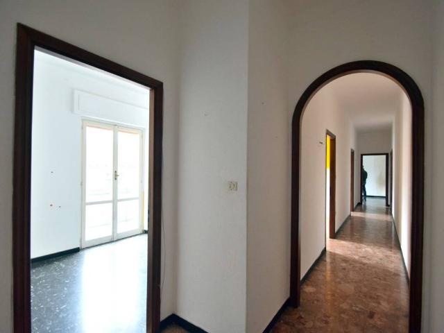 Appartamento in vendita a Genova GE