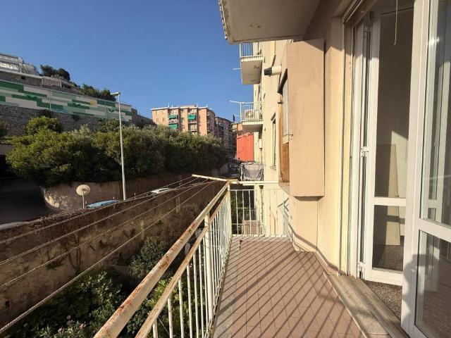 Appartamento in vendita a Genova GE
