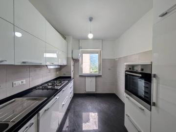 Appartamento in vendita a Genova GE