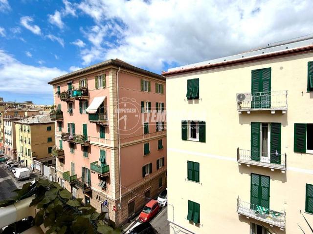 Appartamento in vendita a Genova GE