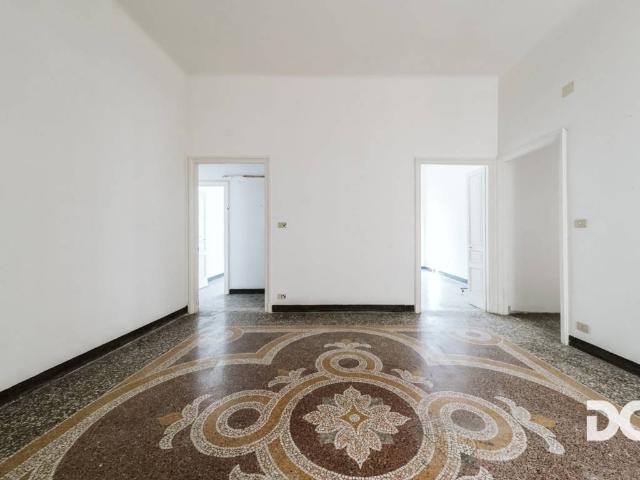 Appartamento in vendita a Genova GE