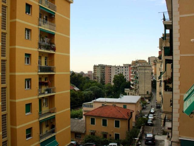 Appartamento in vendita a Genova GE
