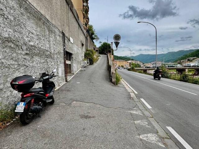 Appartamento in vendita a Genova GE
