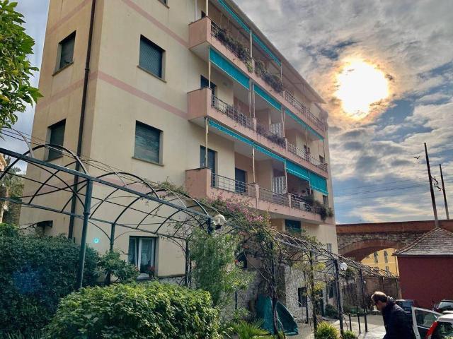 Appartamento in vendita a Genova GE
