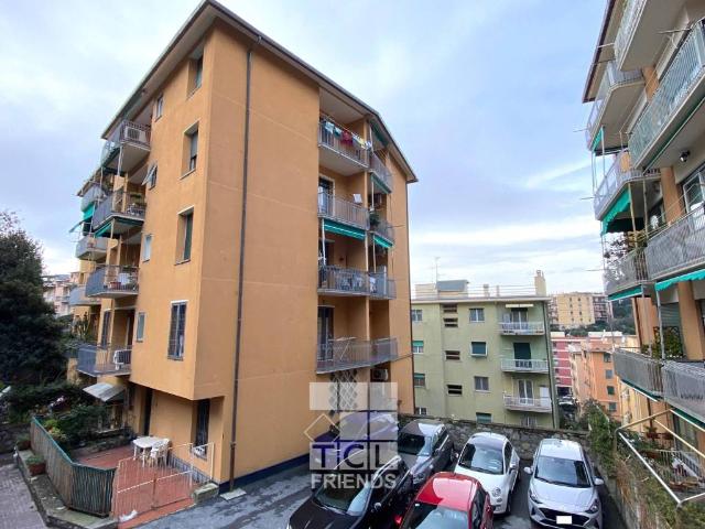 Appartamento in vendita a Genova GE