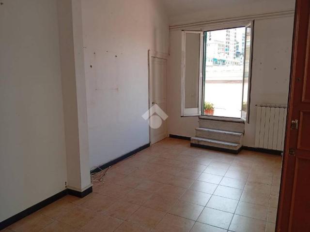 Appartamento in vendita a Genova GE
