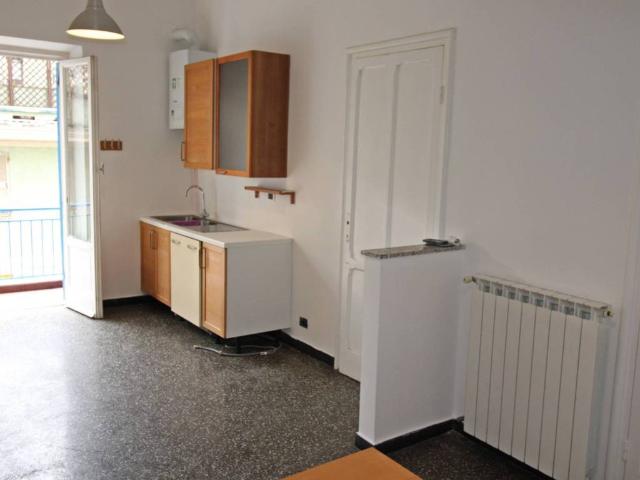 Appartamento in vendita a Genova GE