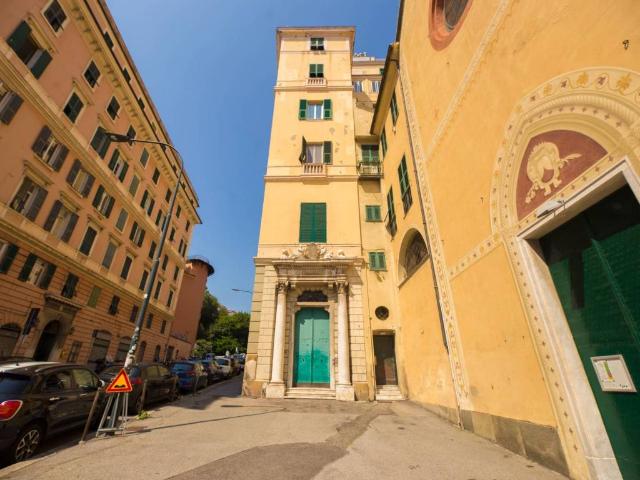 Appartamento in vendita a Genova GE