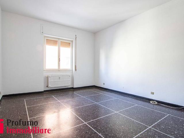 Appartamento in vendita a Genova GE