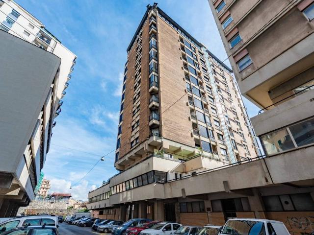 Appartamento in vendita a Genova GE