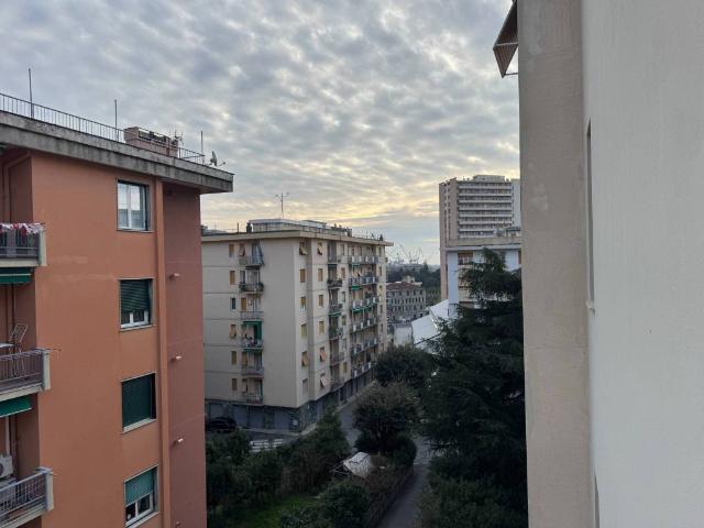 Appartamento in vendita a Genova GE