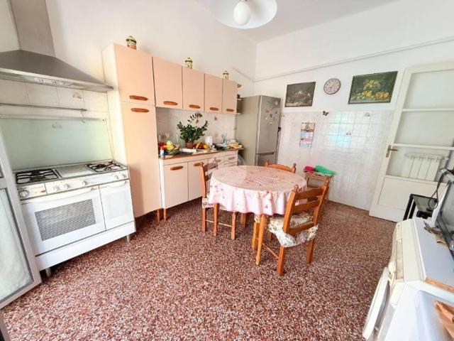 Appartamento in vendita a Genova GE