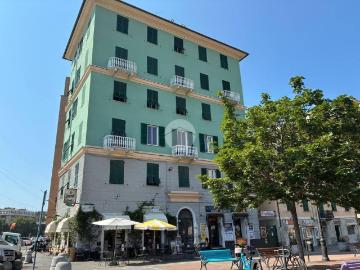 Appartamento in vendita a Genova GE