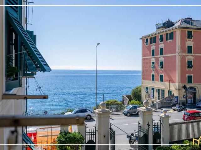 Appartamento in vendita a Genova GE