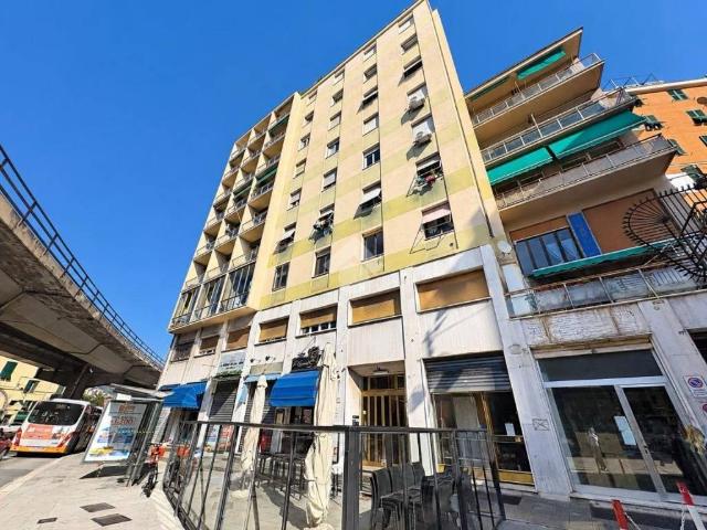 Appartamento in vendita a Genova GE