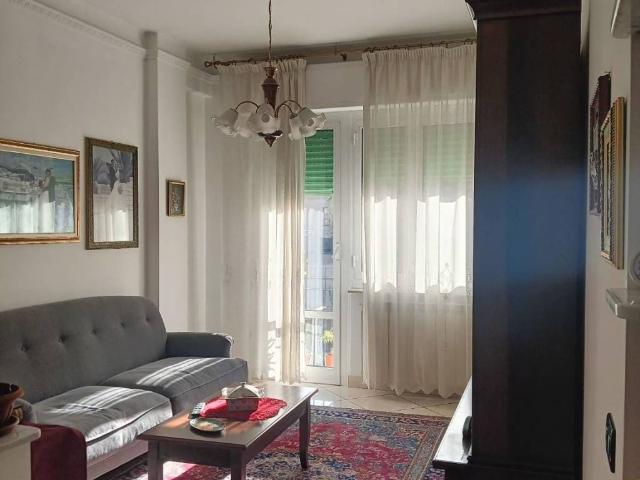 Appartamento in vendita a Genova GE